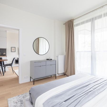 Superapart Stanislawa Augusta Apt 42 Warschau Buitenkant foto